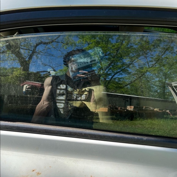 Meet your Posher, Dalton - Picture 4 of 7